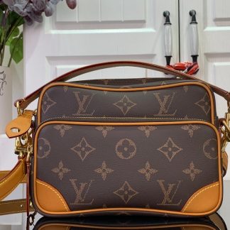 Anum Bags - High-Quality Designer Products for You - AFFORDABLE LUXURY BAGS - 13170